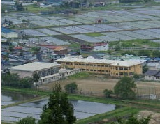 南陽市立梨郷小学校